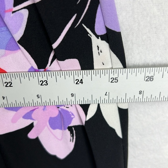 Calvin Klein Faux Wrap Dress Sz 1X* Black/Pink Floral Polyester Knit Like New - Picture 10 of 10